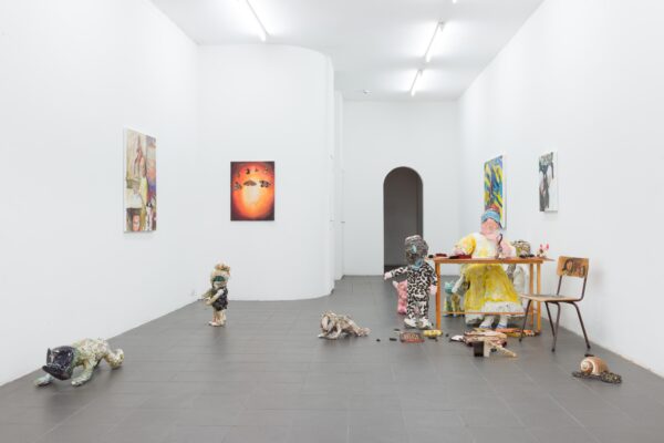 ATTENTION, LES ENFANTS Amelie von Wulffen - exhibition view