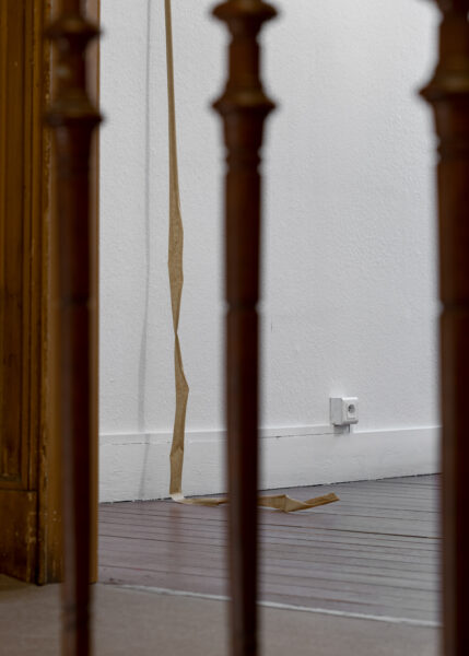 WHILE. BERND LOHAUS & NORA SCHULTZ 